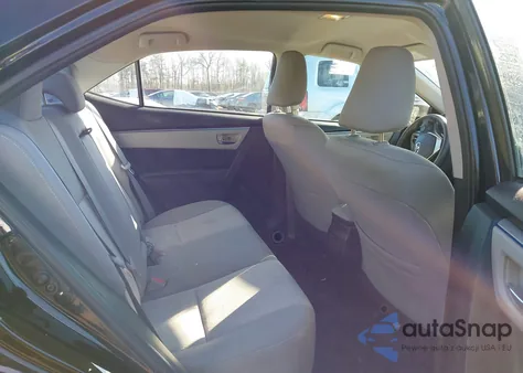 2015 Toyota Corolla Le z USA, uszkodzony, nr VIN 2T1BURHE2FC244426